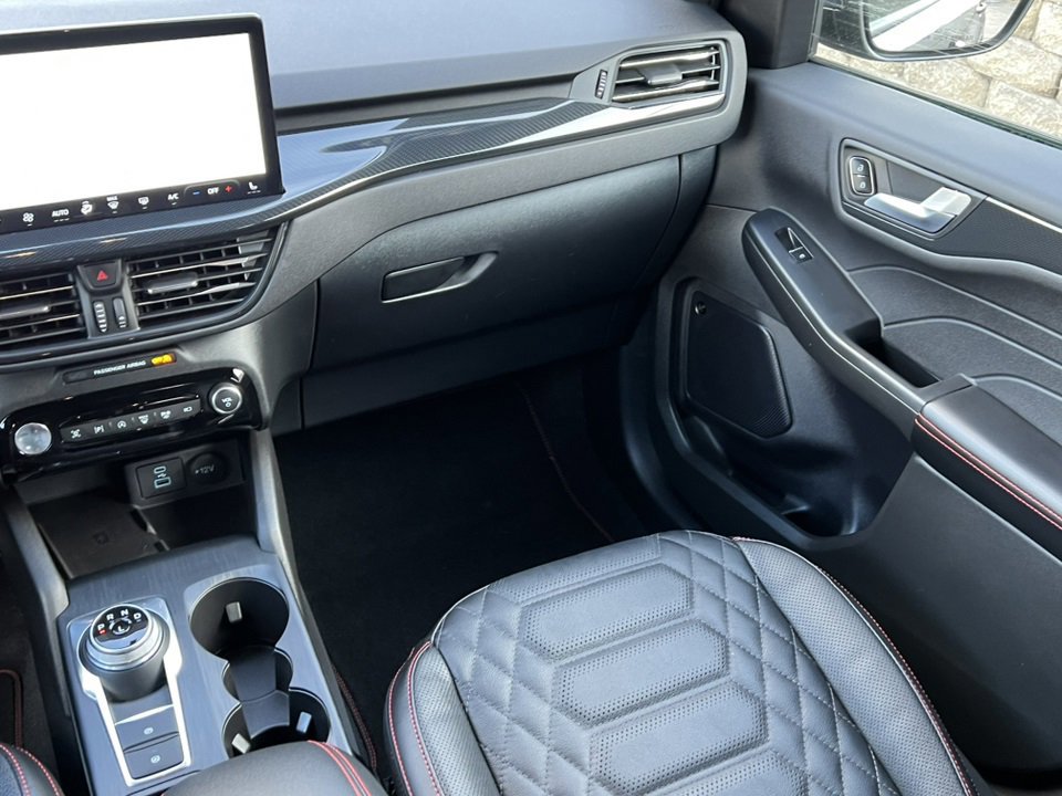 Certified 2023 Ford Escape ST-Line Elite w/ Premium Technology Package image 36