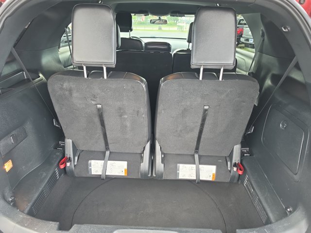 Certified 2019 Ford Explorer XLT w/ Equipment Group 202A FWD image 8