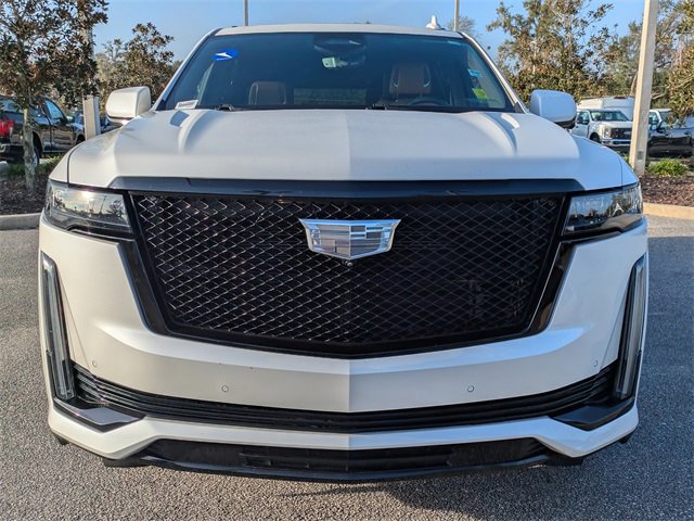 Used 2023 Cadillac Escalade ESV Sport w/ LPO, ONYX Package image 9