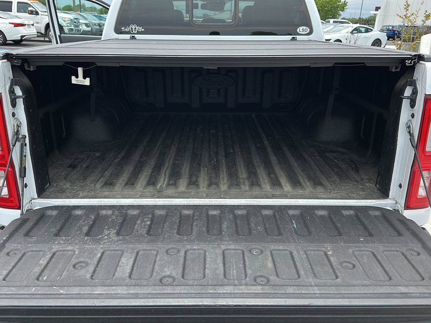 Certified 2022 Ford Ranger Lariat w/ Tremor Off-Road Package AWD/4WD image 23