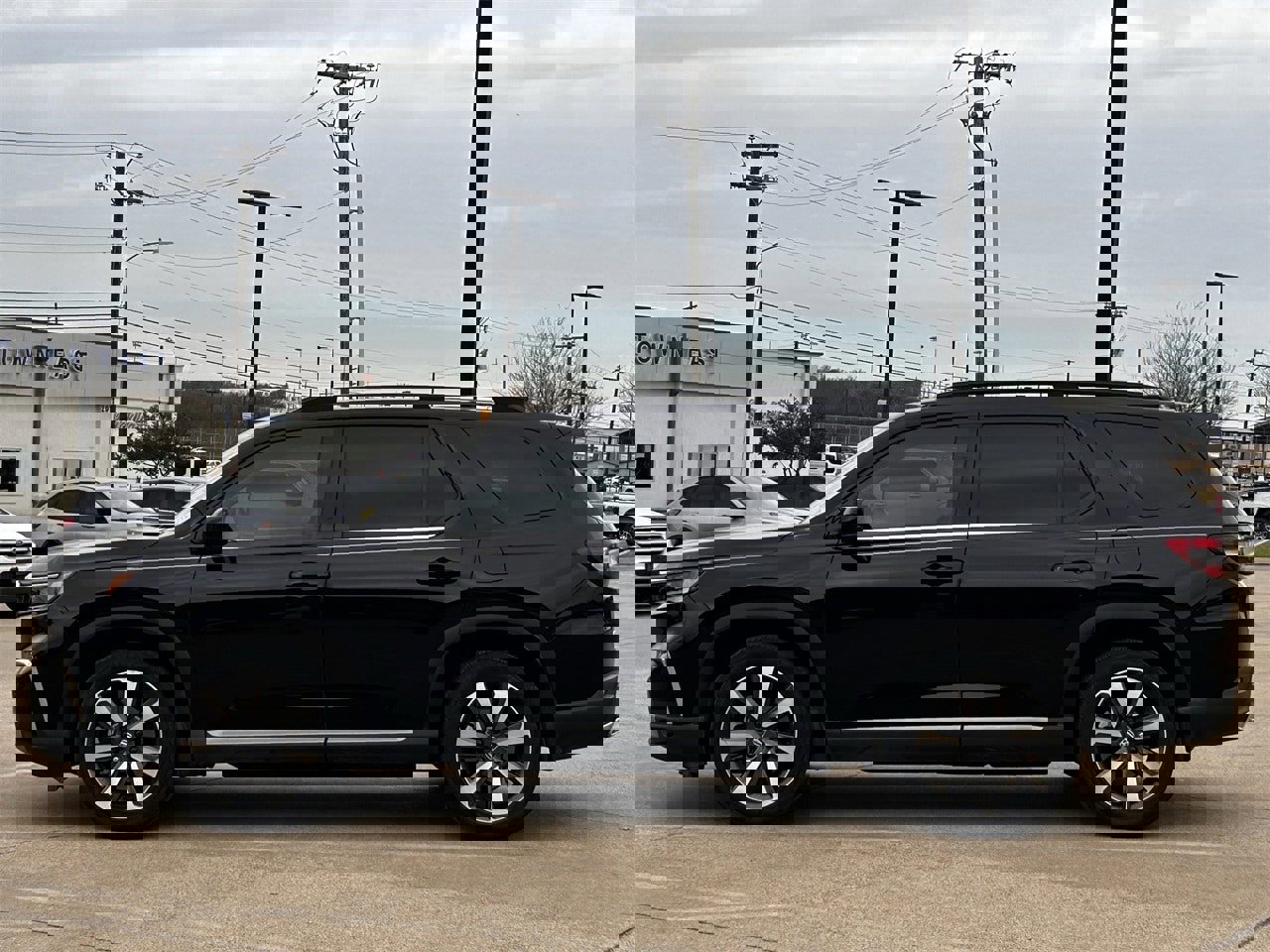 Used 2024 Honda Pilot Elite image 3