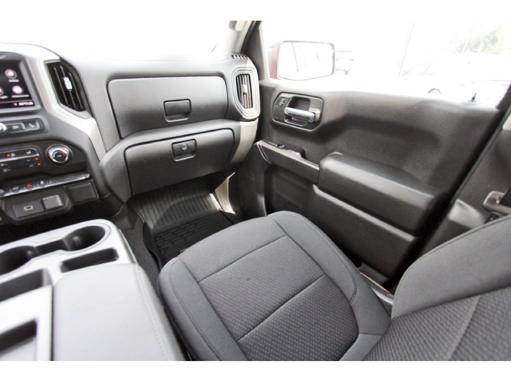 Used 2020 Chevrolet Silverado 1500 Custom Trail Boss w/ Custom Convenience Package AWD/4WD image 12