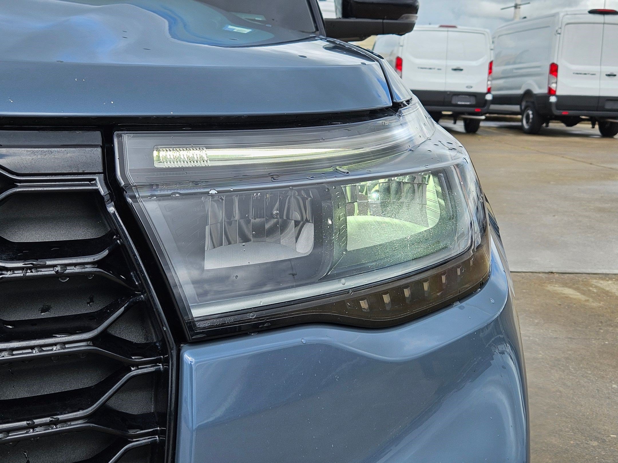 Certified 2025 Ford Explorer ST RWD image 12