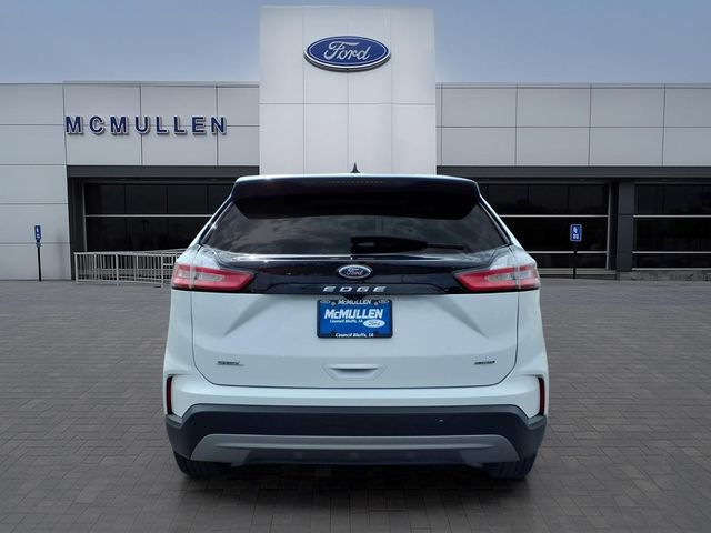 Certified 2022 Ford Edge SEL w/ Convenience Package AWD/4WD image 6