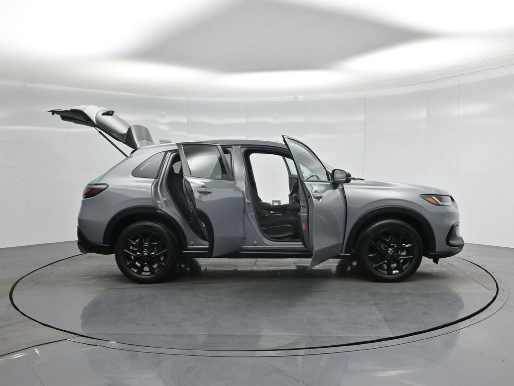 Used 2024 Honda HR-V Sport image 34