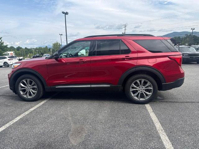 Certified 2023 Ford Explorer XLT w/ Equipment Group 202A AWD/4WD image 6