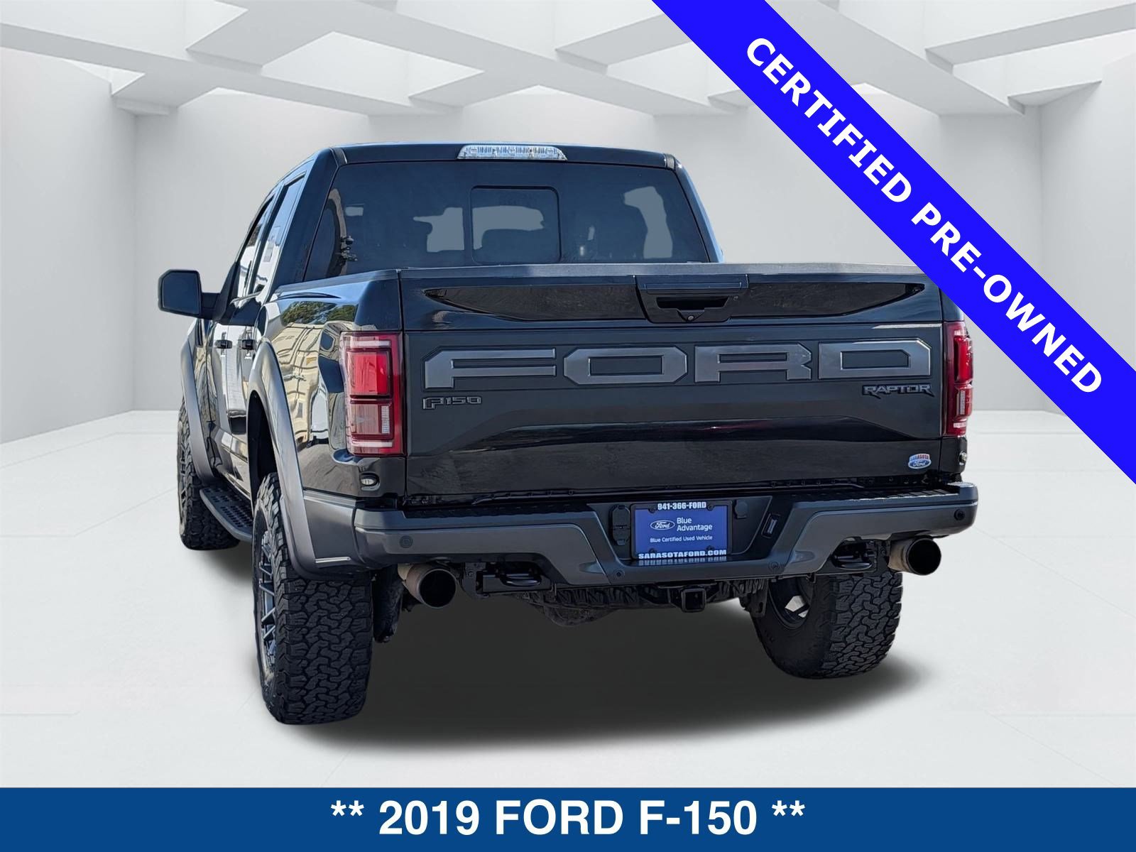 Certified 2019 Ford F150 Raptor w/ Equipment Group 802A Luxury image 6