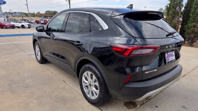 Certified 2024 Ford Escape Active FWD image 13