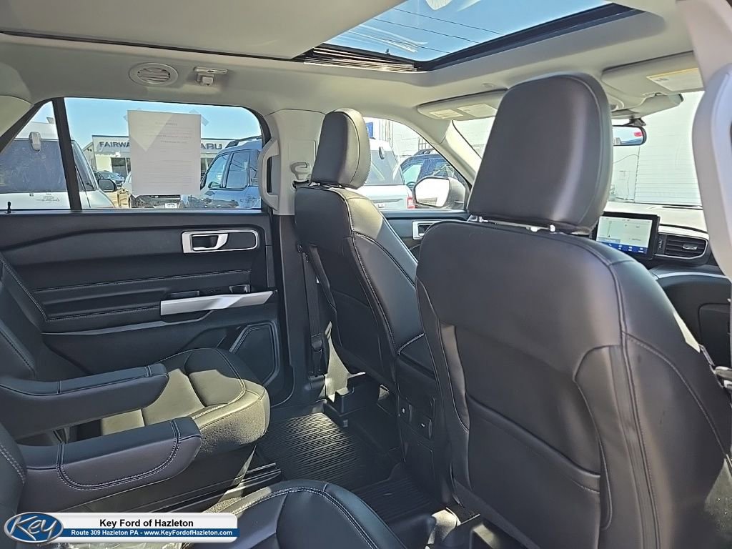 Certified 2023 Ford Explorer XLT w/ Equipment Group 202A AWD/4WD image 58