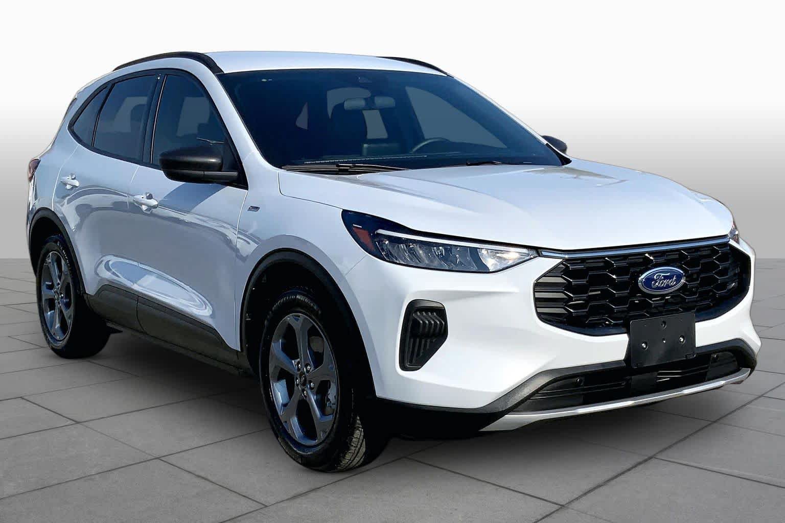 Certified 2026 Ford Escape ST-Line FWD image 3