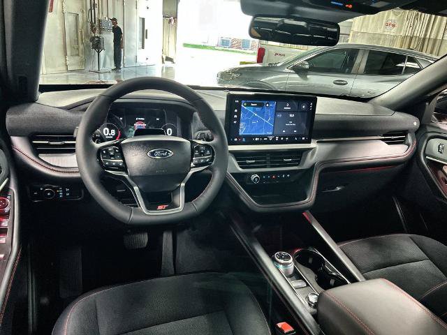 Certified 2026 Ford Explorer ST w/ Sun And Sound Package AWD/4WD image 18