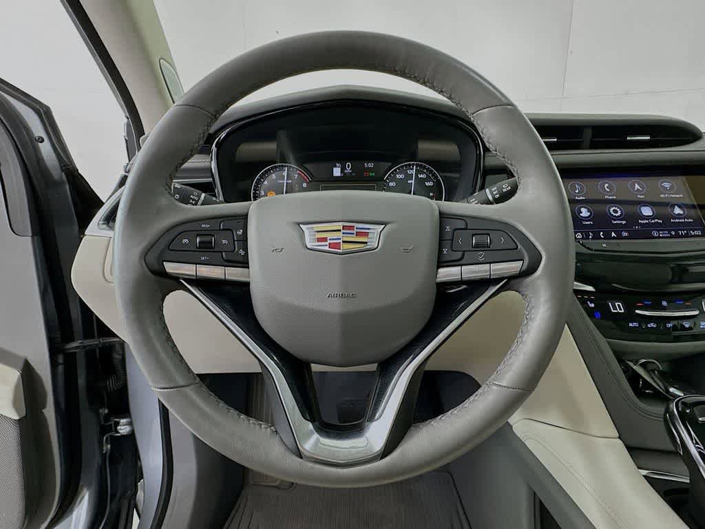 Used 2024 Cadillac XT6 Premium Luxury AWD/4WD image 16