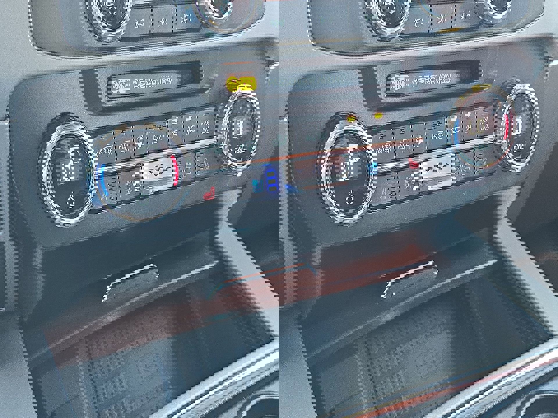 Certified 2022 Ford F250 King Ranch w/ King Ranch Ultimate Package image 19