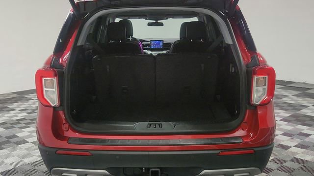 Certified 2022 Ford Explorer XLT w/ Equipment Group 202A image 21