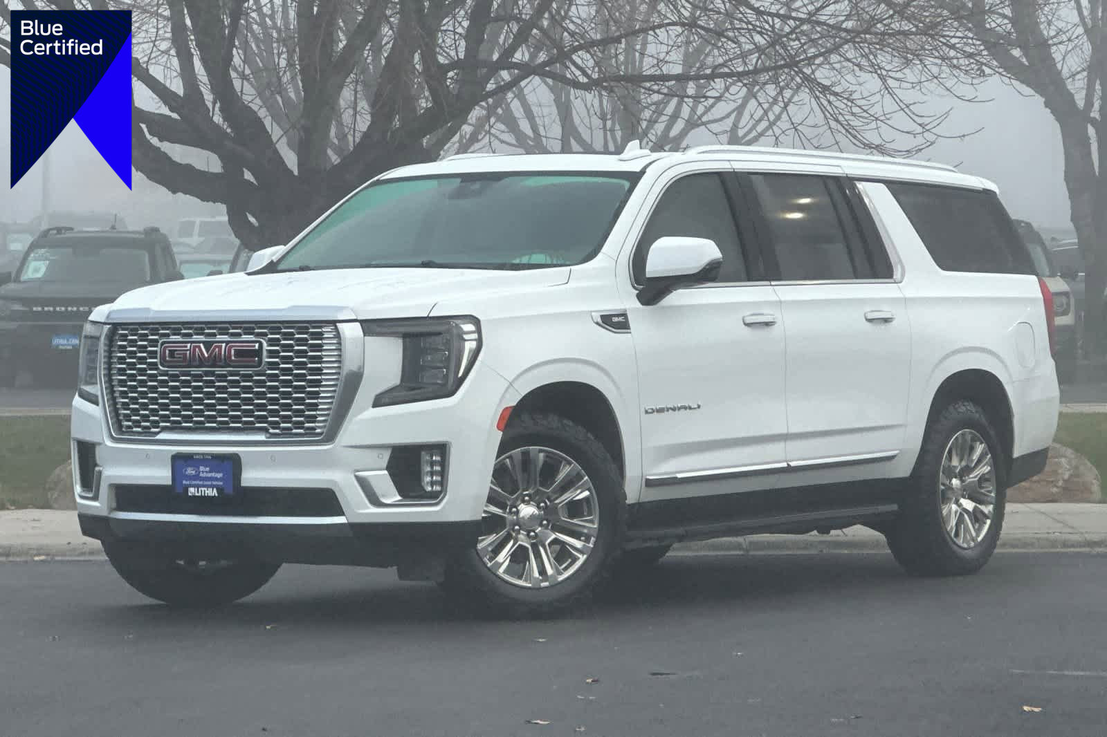 Used 2023 GMC Yukon XL Denali w/ Max Trailering Package image 1