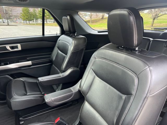 Certified 2023 Ford Explorer XLT w/ Equipment Group 202A AWD/4WD image 24