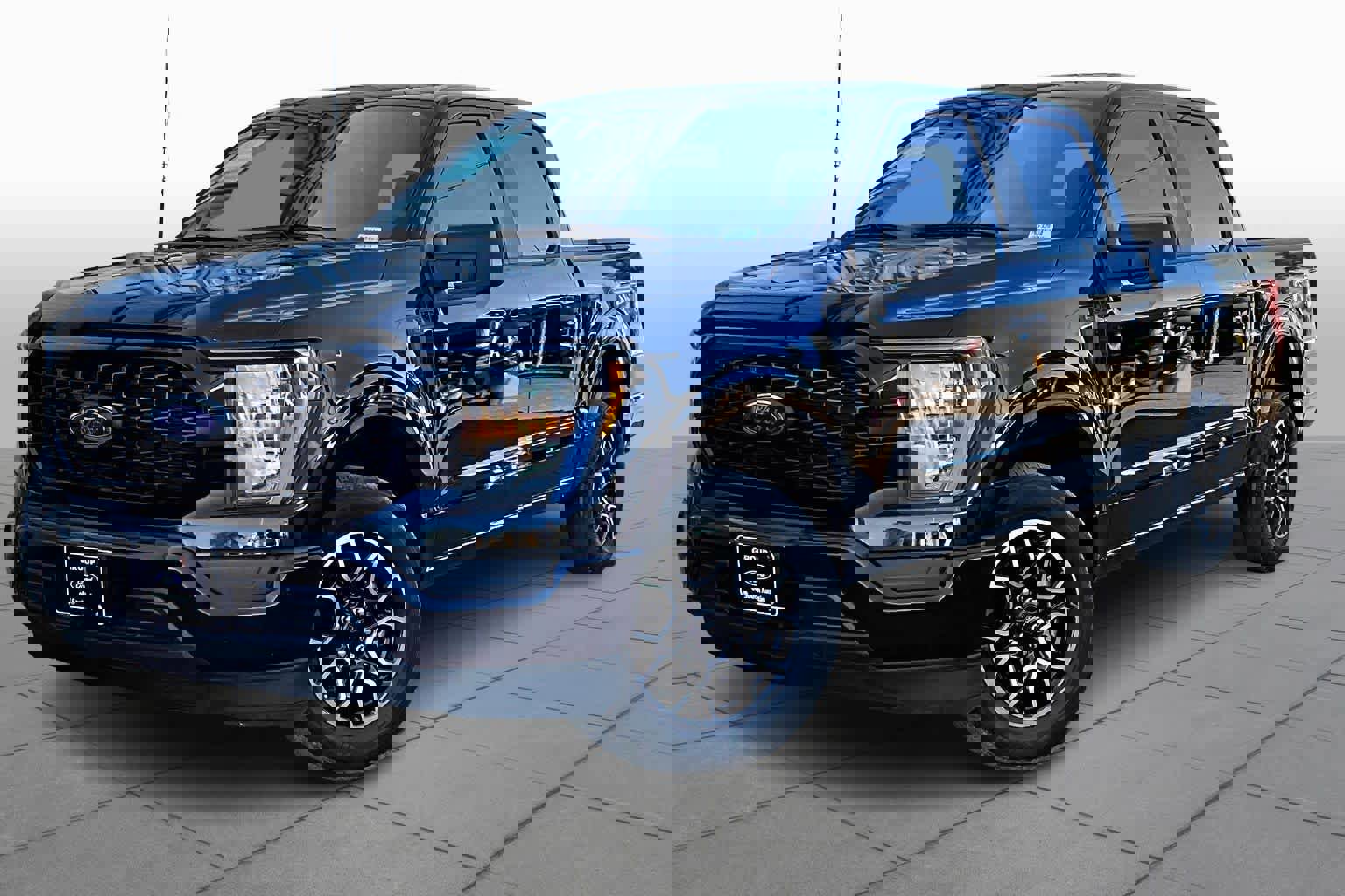 Certified 2023 Ford F150 XL w/ STX Appearance Package image 6