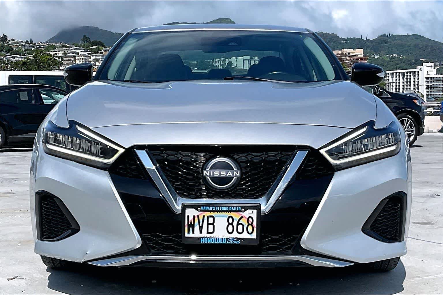 Used 2023 Nissan Maxima SV w/ Floor Mat Group FWD image 6