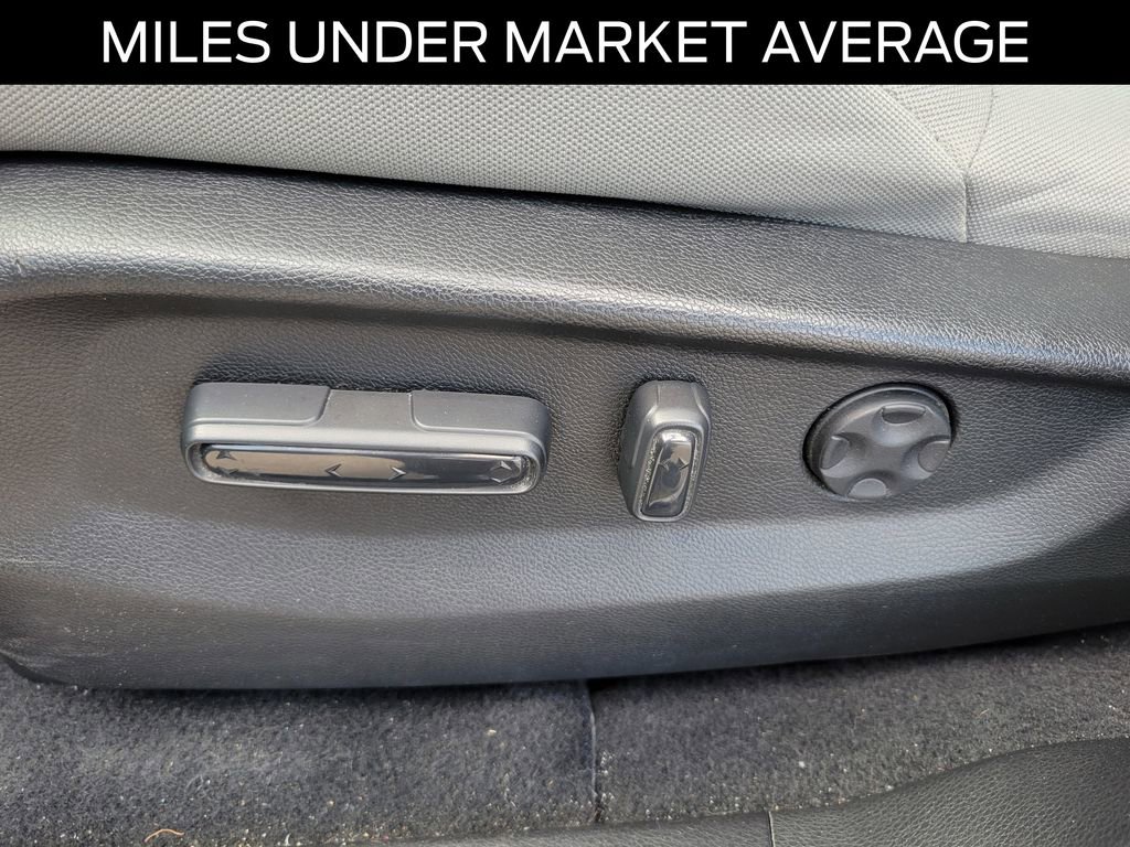 Used 2019 Honda CR-V EX image 16