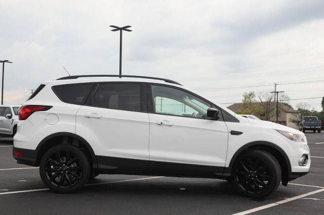 Certified 2019 Ford Escape SE FWD image 6