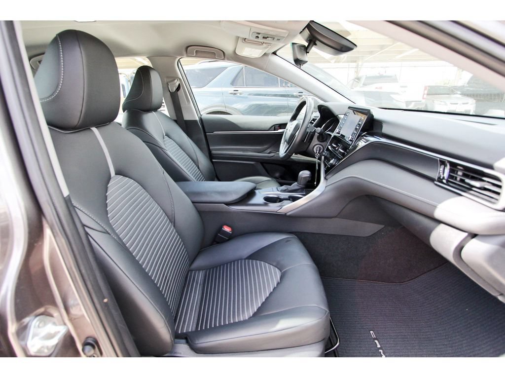 Used 2024 Toyota Camry SE FWD image 26