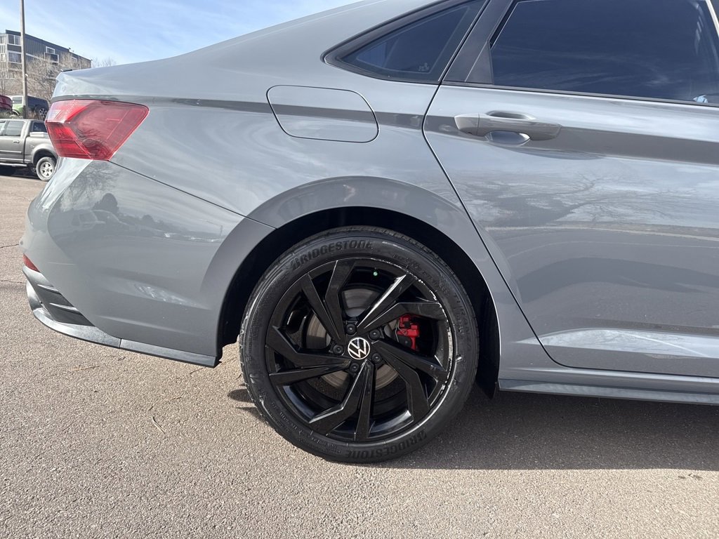 Used 2023 Volkswagen Jetta GLI Autobahn image 31