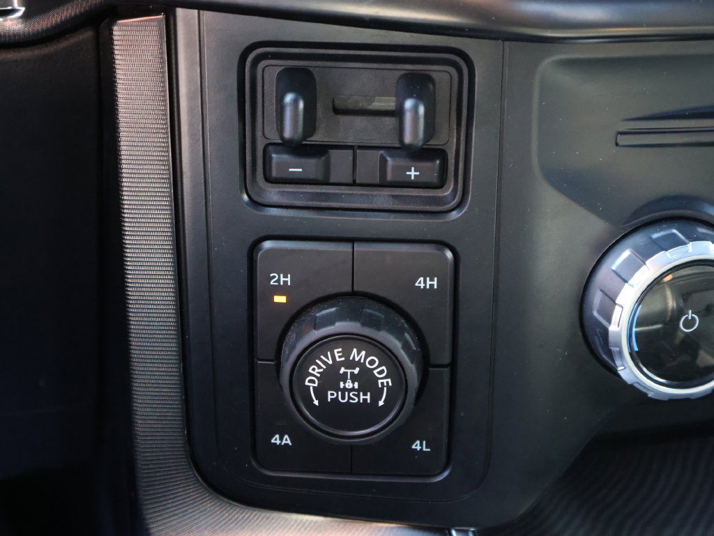 Certified 2023 Ford F150 Platinum w/ Equipment Group 701A High AWD/4WD image 39
