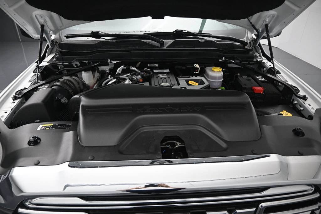 Used 2026 RAM 2500 Laramie AWD/4WD image 26