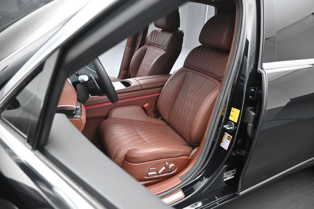 Used 2026 Genesis G90 3.5T AWD/4WD image 9