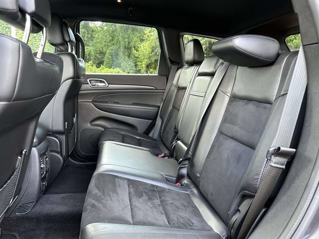 Used 2017 Jeep Grand Cherokee Altitude AWD/4WD image 33