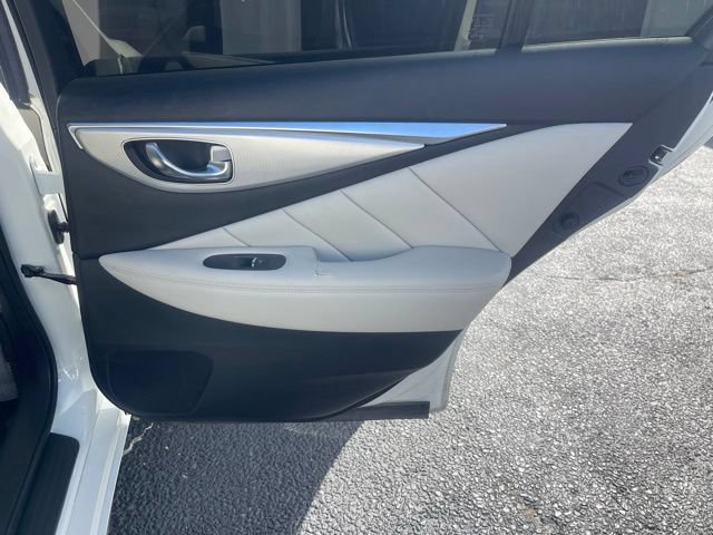 Used 2023 INFINITI Q50 Luxe w/ Cargo Package RWD image 22