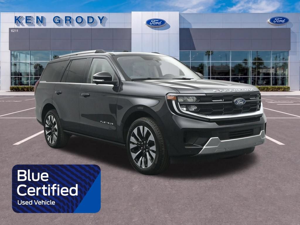 Certified 2025 Ford Expedition Platinum w/ Driver's Package AWD/4WD image 1