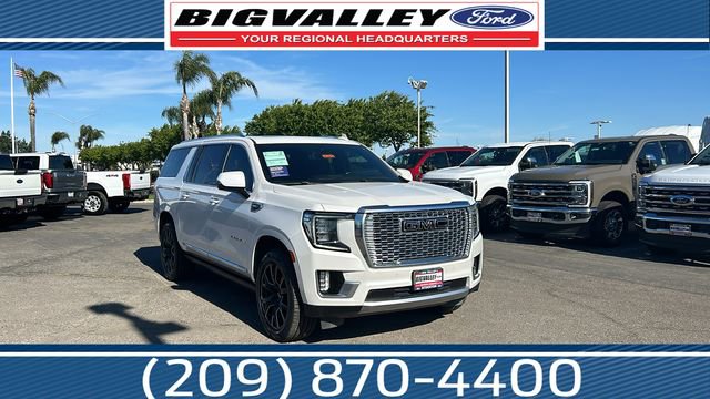 Used 2022 GMC Yukon XL Denali w/ Denali Premium Package image 1