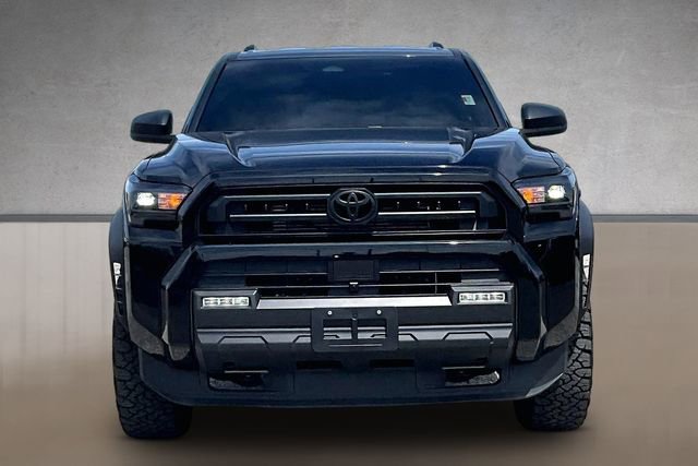 Used 2025 Toyota 4Runner SR5 AWD/4WD image 3