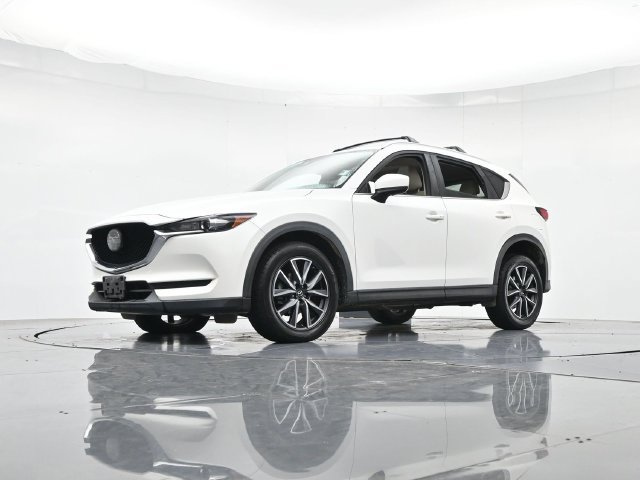 Used 2018 MAZDA CX-5 Touring w/ Preferred Equipment Package FWD image 37