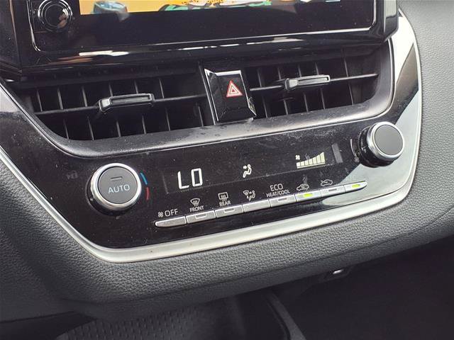 Used 2025 Toyota Corolla LE FWD image 8