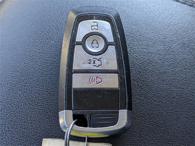 Certified 2017 Ford Edge SEL w/ Equipment Group 201A image 28