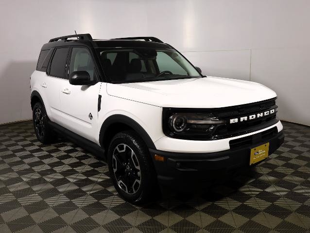 Certified 2023 Ford Bronco Sport Outer Banks w/ Tech Package AWD/4WD image 4