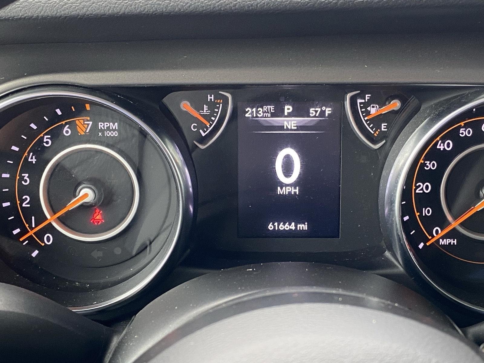Used 2022 Jeep Gladiator Sport AWD/4WD image 16