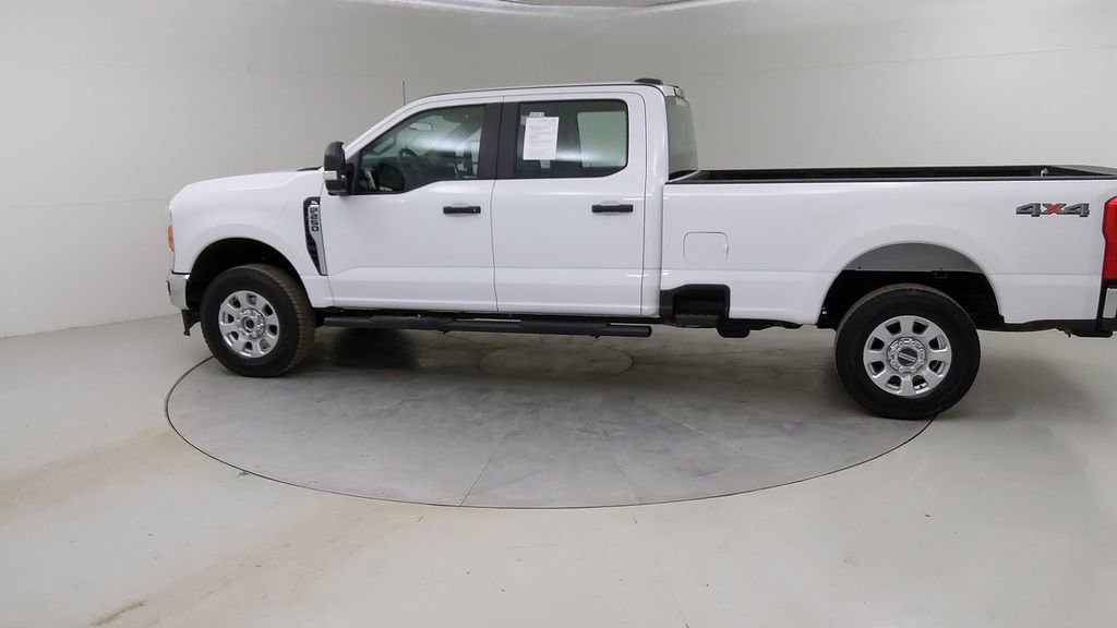 Certified 2023 Ford F250 XL w/ XL Chrome Package image 17