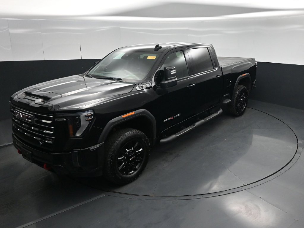 Used 2024 GMC Sierra 2500 AT4 w/ Technology Package AWD/4WD image 33