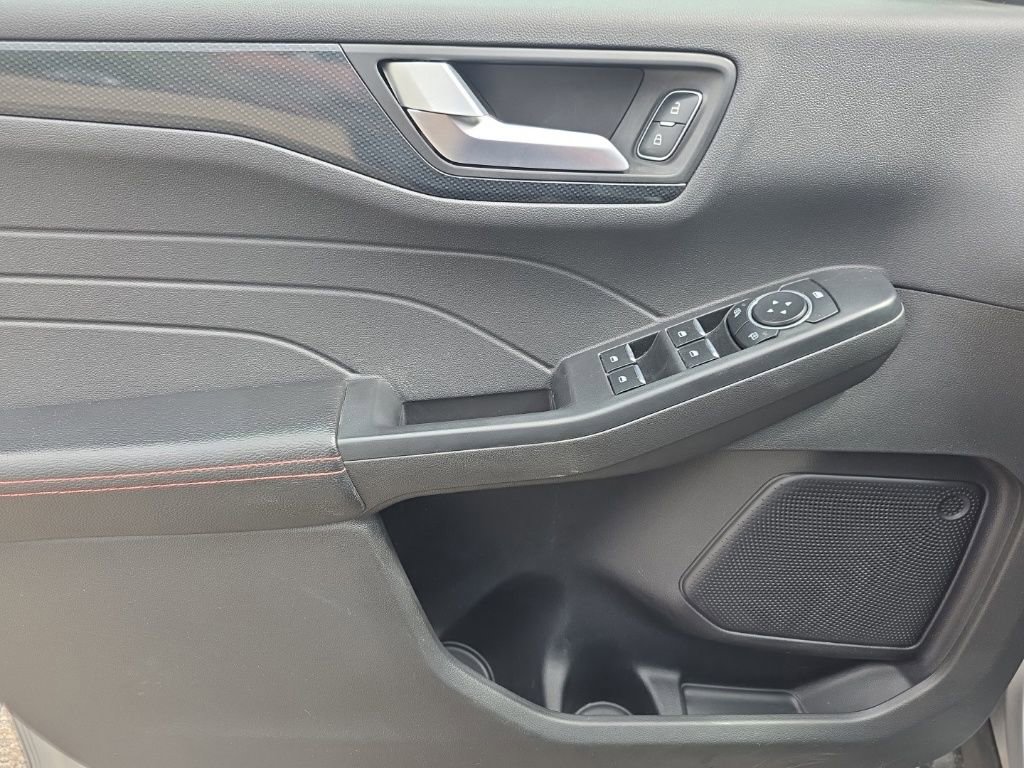 Certified 2024 Ford Escape ST-Line w/ Tech Pack #1 image 15