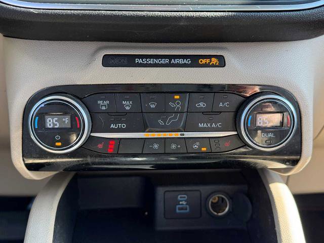 Certified 2021 Ford Escape Titanium w/ Class II Trailer Tow Package image 18