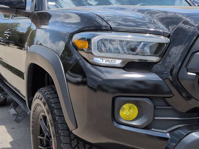 Used 2020 Toyota Tacoma TRD Off-Road w/ TRD Premium Off Road Package AWD/4WD image 11