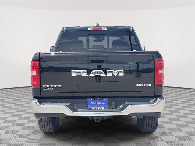 Used 2025 RAM 1500 Big Horn AWD/4WD image 8