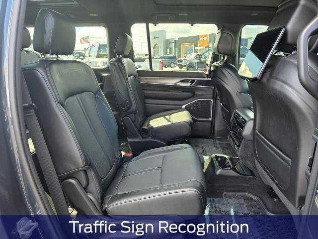 Used 2024 Jeep Wagoneer Series II w/ Convenience Group I image 16