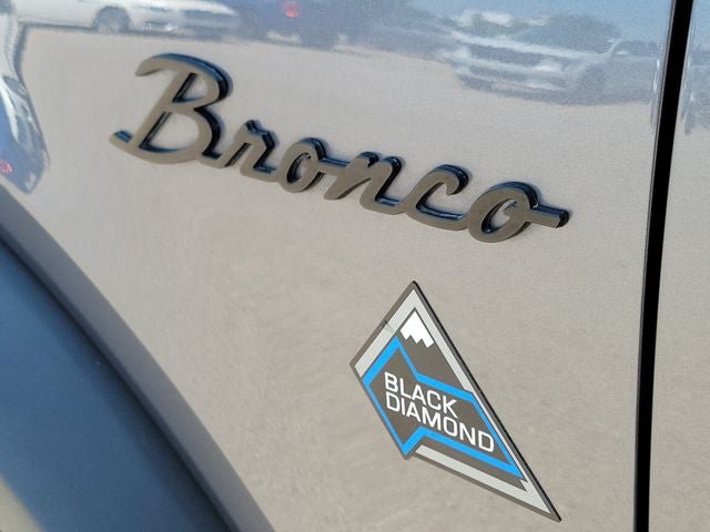 Certified 2023 Ford Bronco Black Diamond AWD/4WD image 28