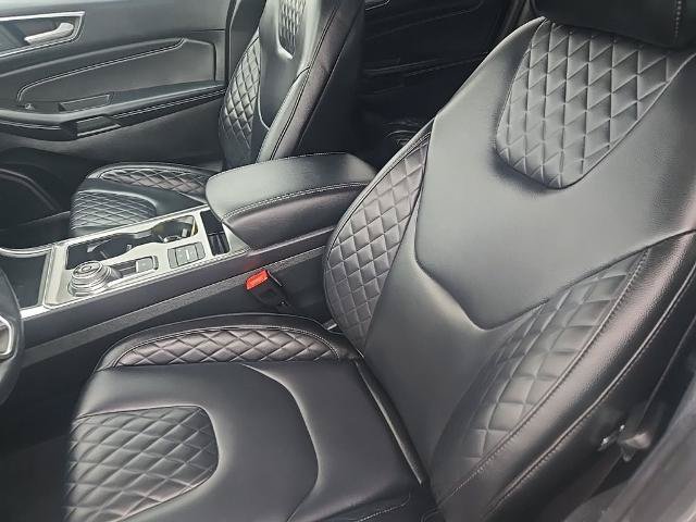 Certified 2024 Ford Edge Titanium AWD/4WD image 24