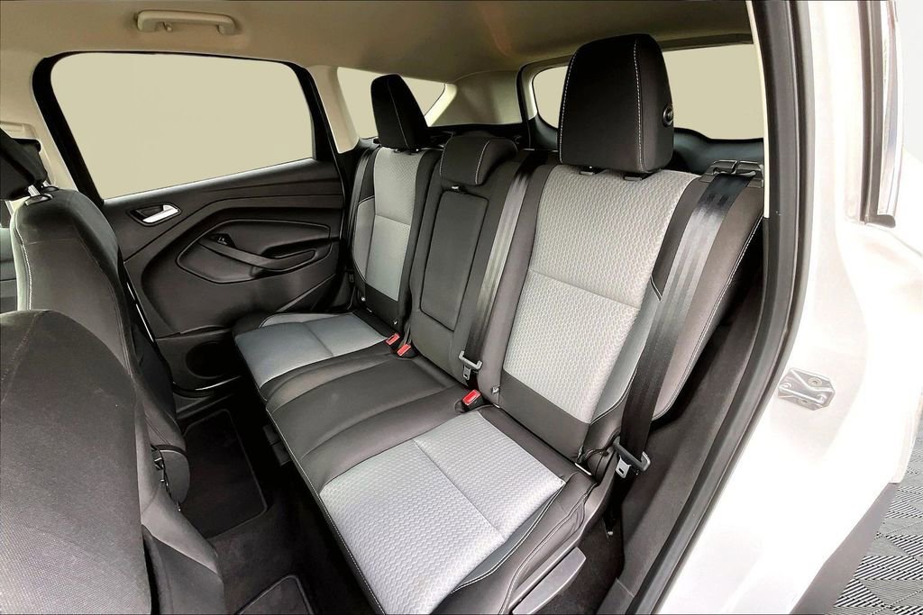 Certified 2019 Ford Escape SE image 26