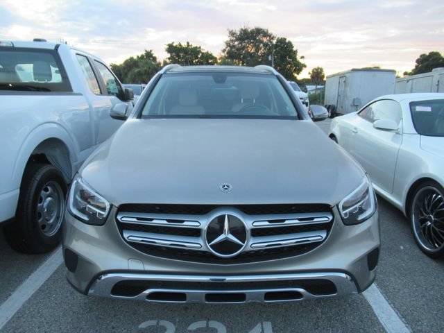 Used 2021 Mercedes-Benz GLC 300 image 2